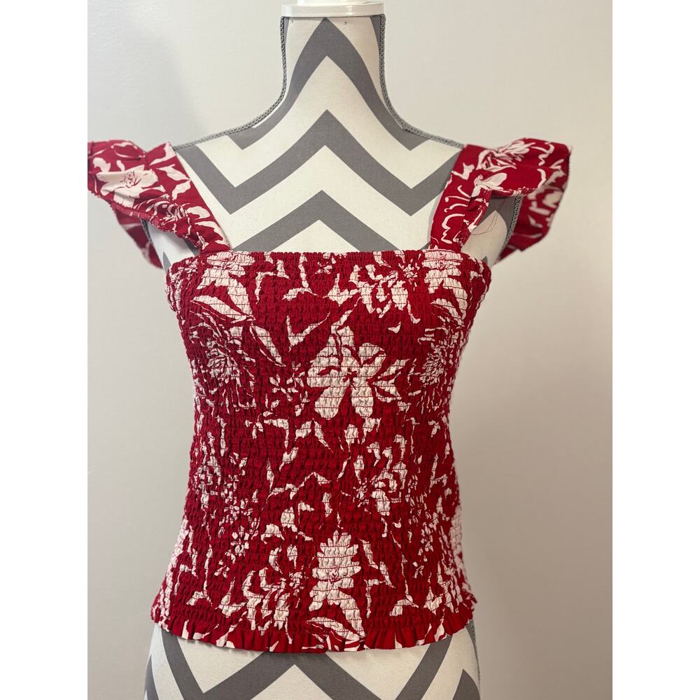 Old Navy Smocked Floral Tank Top Medium Red White Ruffle Strap Cottagecore Boho